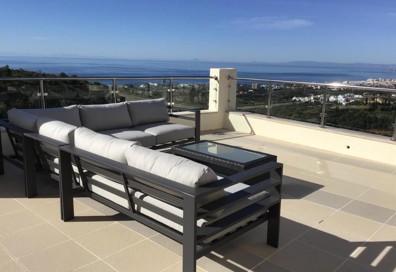 Luxury Penthouse Near *